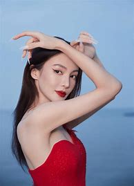 db电竞官网官网-今晨葡超传出新动向；多特蒙德官宣签约；管理层表态——底气十足；更衣室氛围转暖