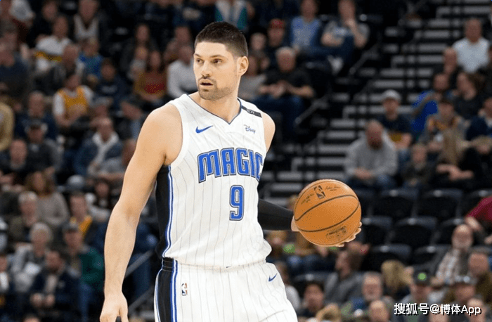 AK102突击步枪详细介绍