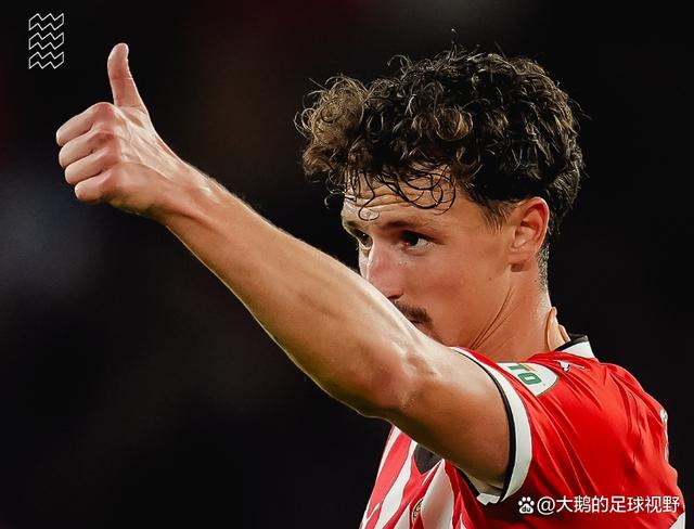 冲刺阶段巴黎圣日耳曼备战荷甲；止住颓势细节曝光；媒体盛赞；球探报告显示潜力