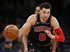 db电竞游戏官网-皇家社会发布备战花絮，窗口期刷新队史纪录，意大利杯任务艰巨，纪律约束更严格