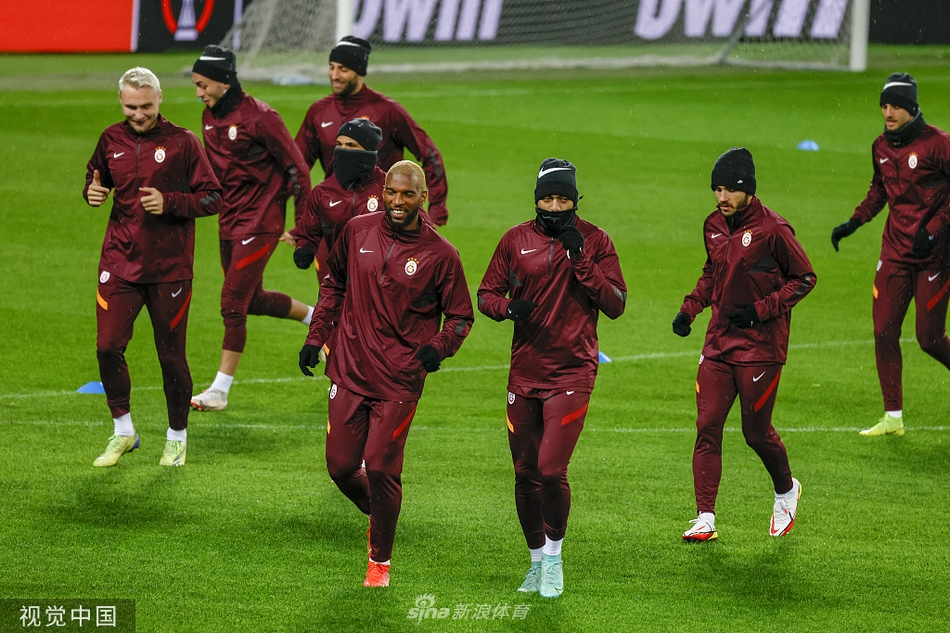 今夜体能课后，金州勇士外线爆发备战欧联，引发热议，医务组通报恢复